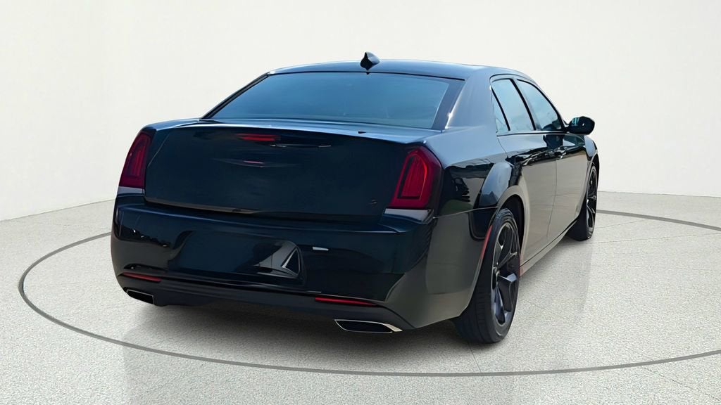 2023 Chrysler 300 300S