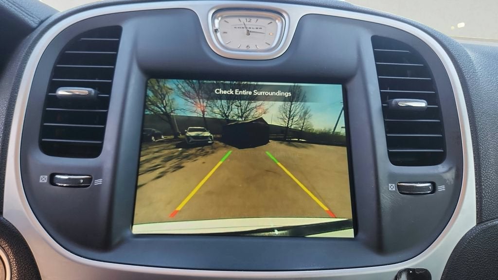2023 Chrysler 300 Touring L
