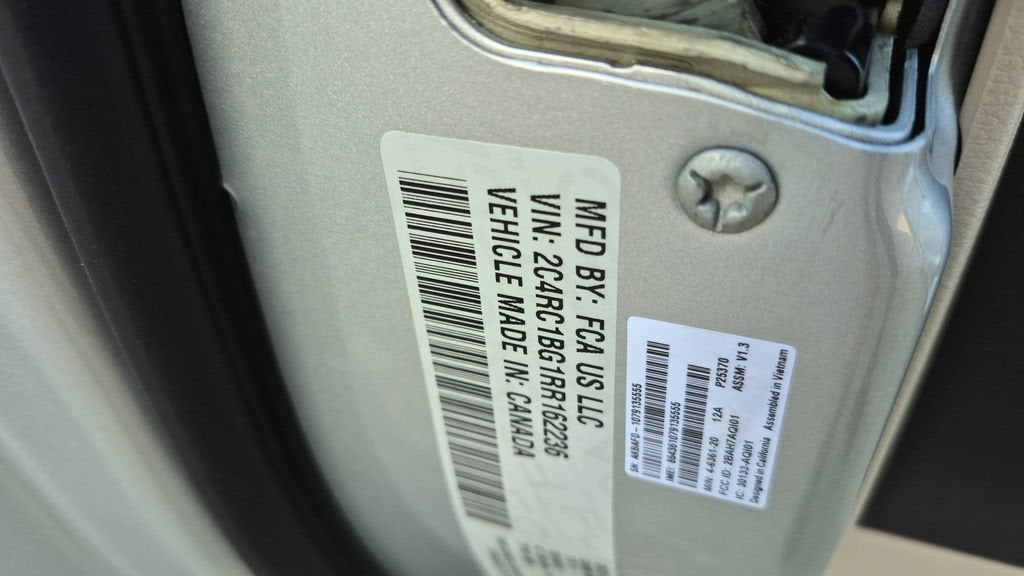 2024 Chrysler Pacifica Touring L