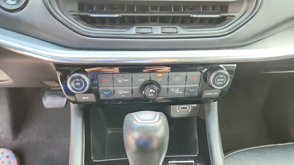 2023 Jeep Compass (RED) Edition