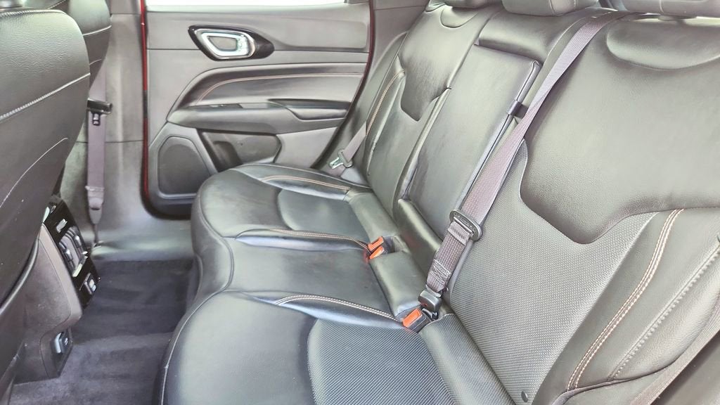 2023 Jeep Compass (RED) Edition