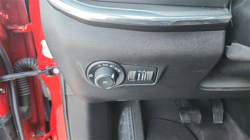 2023 Jeep Compass (RED) Edition