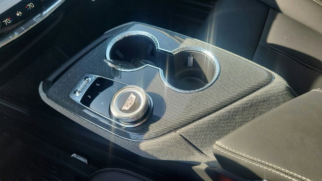 2026 Cadillac OPTIQ Luxury