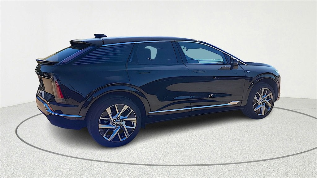 2026 Cadillac OPTIQ Luxury