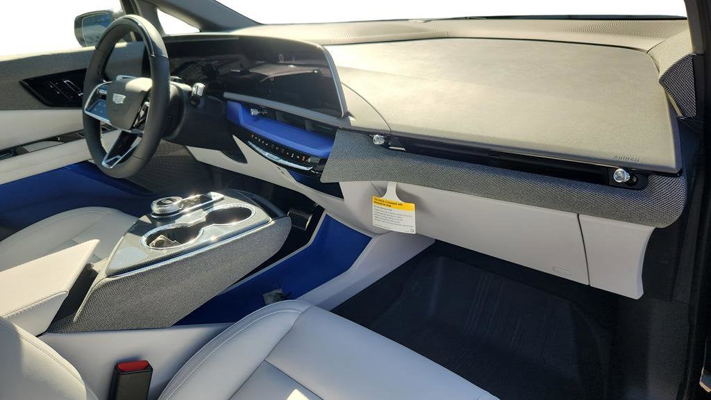 2026 Cadillac OPTIQ Luxury