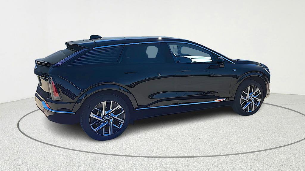 2026 Cadillac OPTIQ Luxury