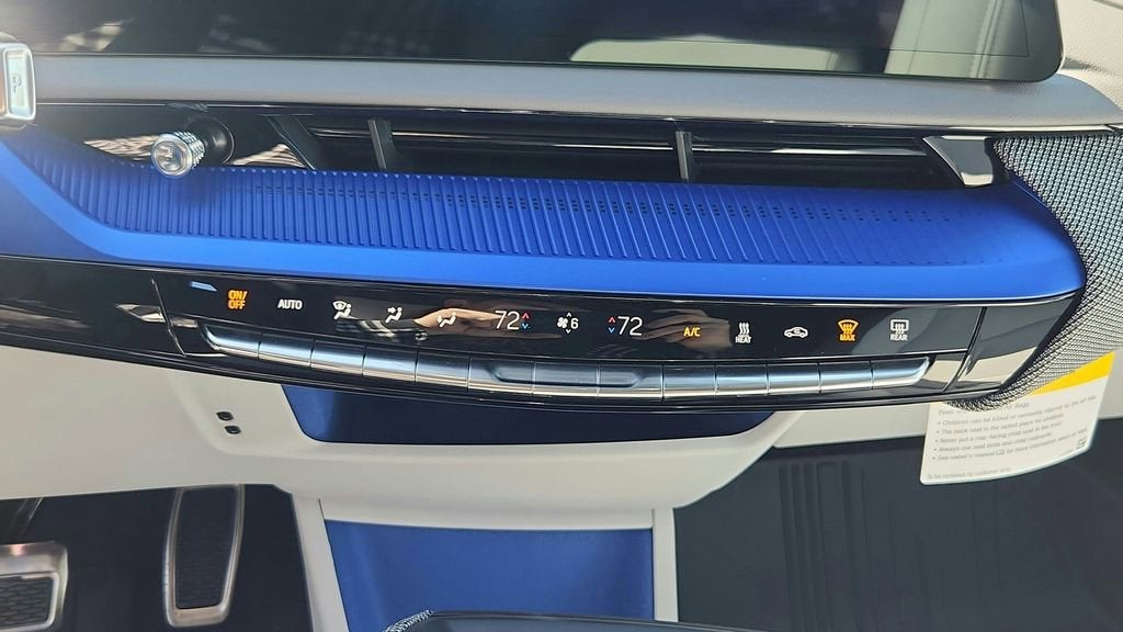 2026 Cadillac OPTIQ Luxury