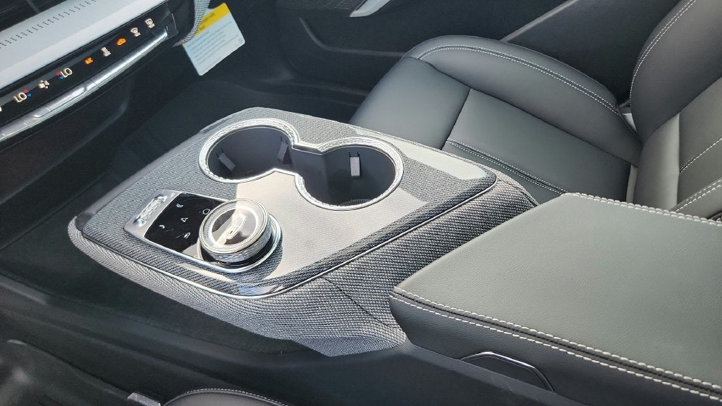 2027 Cadillac OPTIQ Luxury