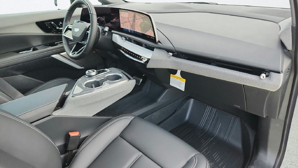 2027 Cadillac OPTIQ Luxury