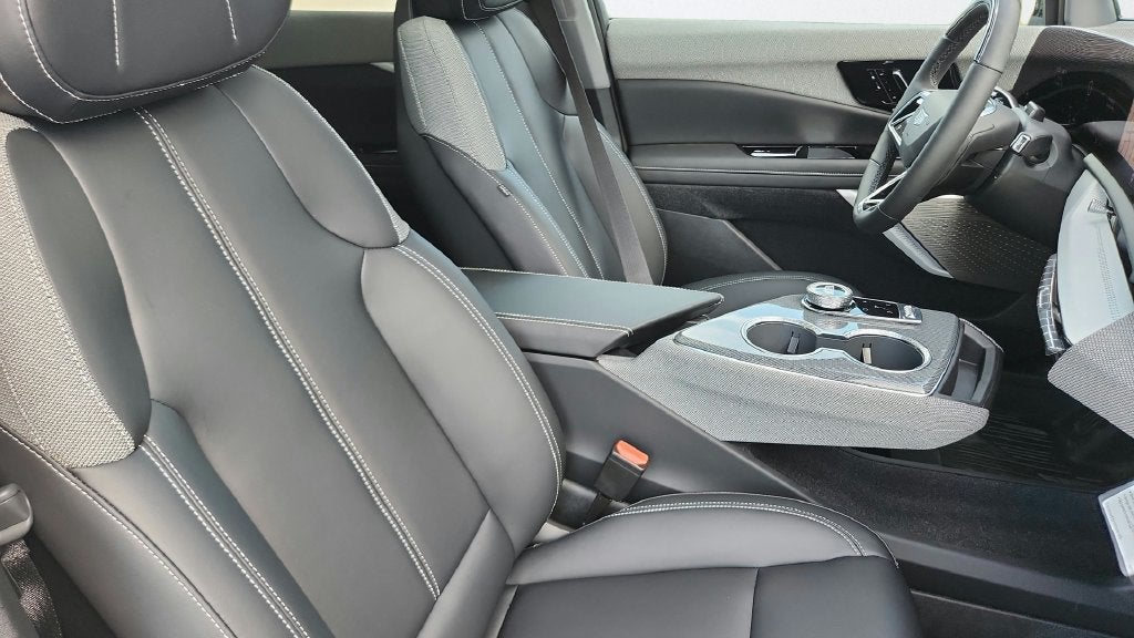 2027 Cadillac OPTIQ Luxury
