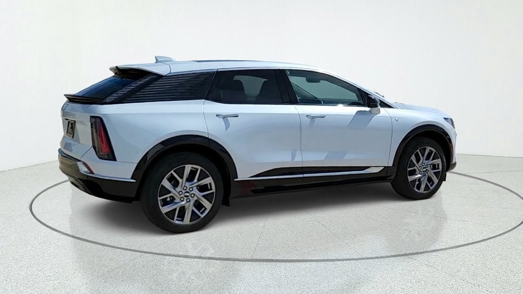 2027 Cadillac OPTIQ Luxury