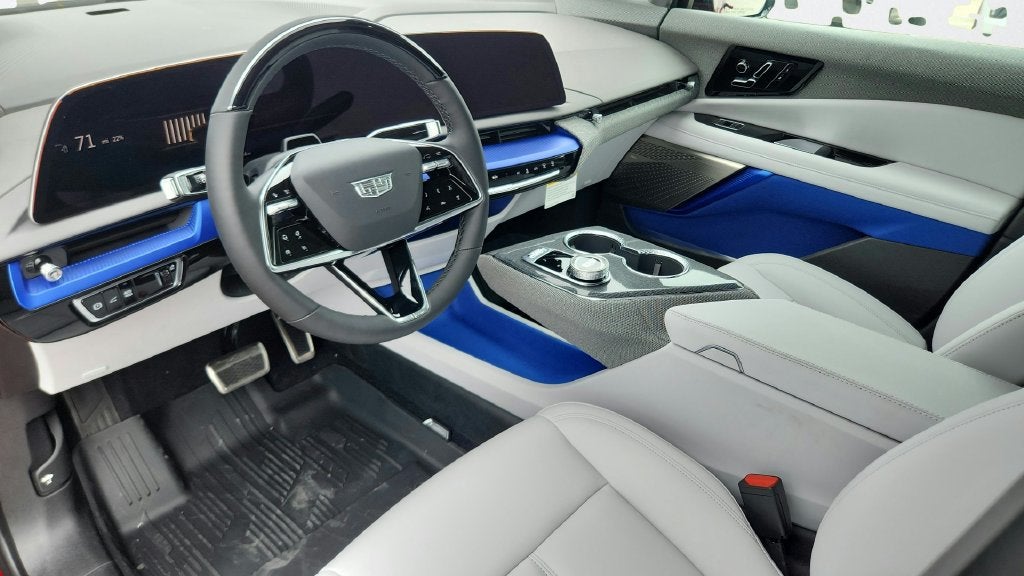 2027 Cadillac OPTIQ Luxury
