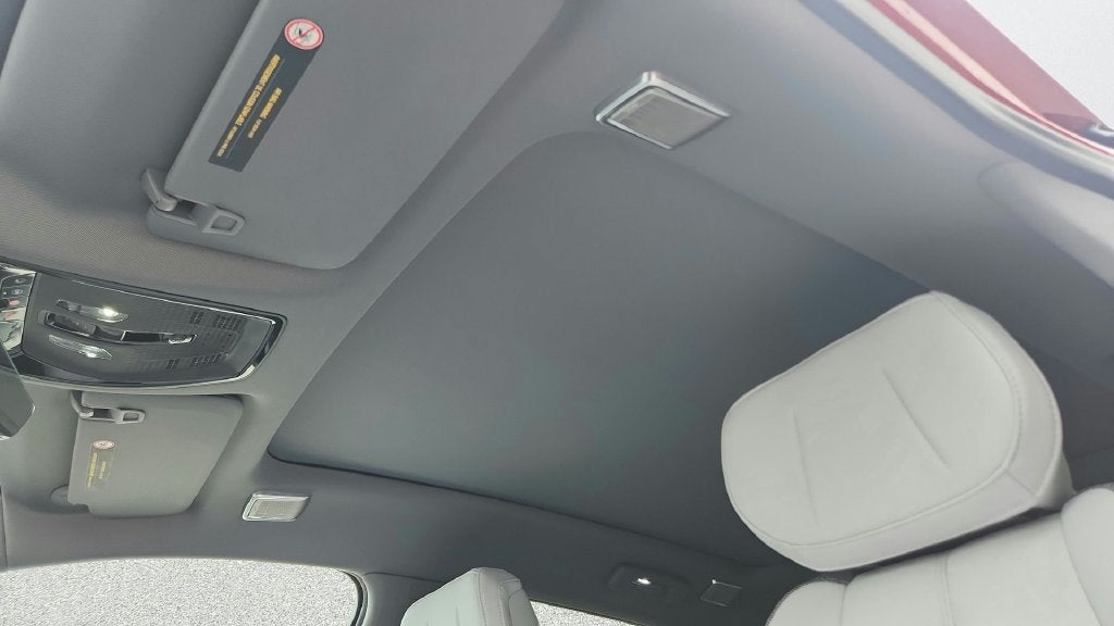 2027 Cadillac OPTIQ Luxury
