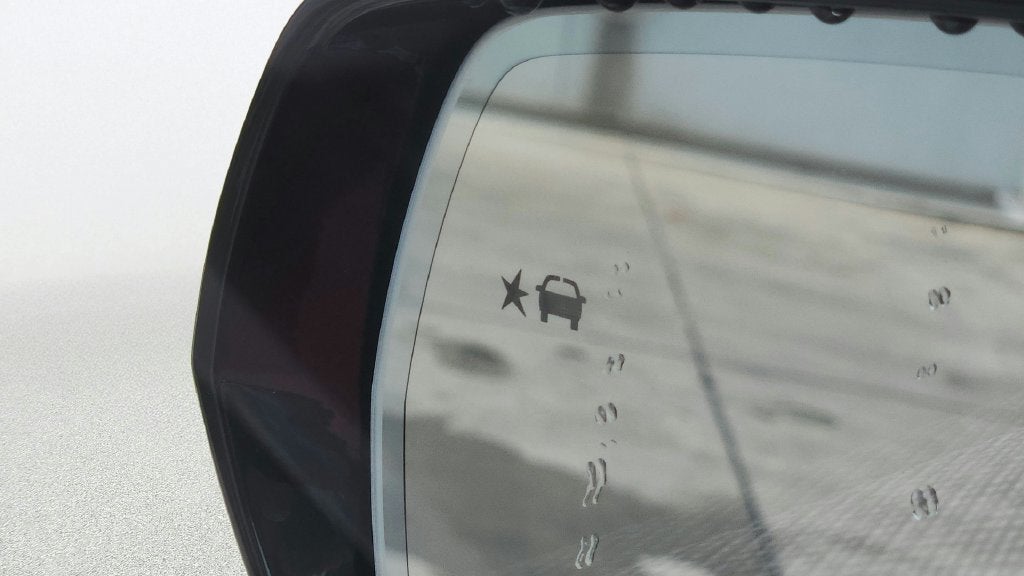 2027 Cadillac OPTIQ Luxury