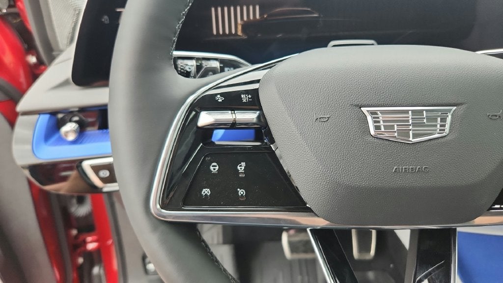 2027 Cadillac OPTIQ Luxury