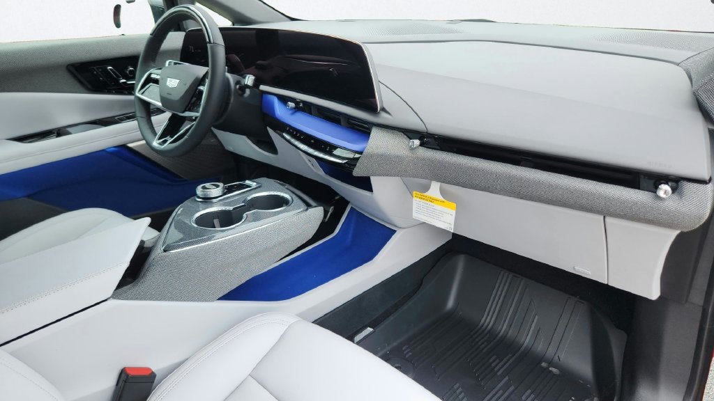 2027 Cadillac OPTIQ Luxury