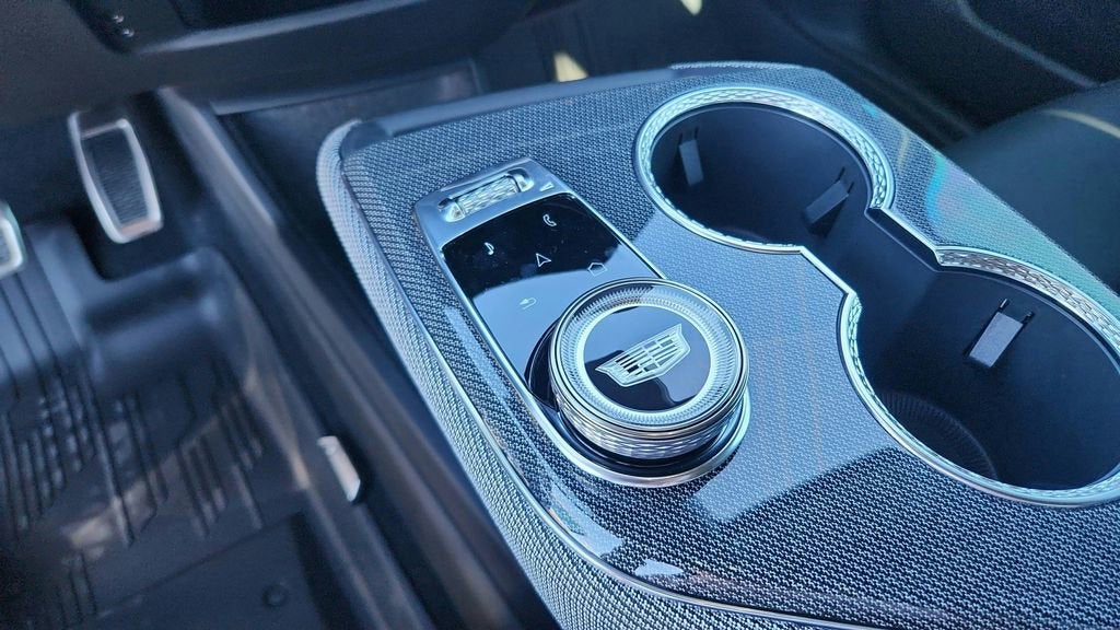 2026 Cadillac OPTIQ Luxury