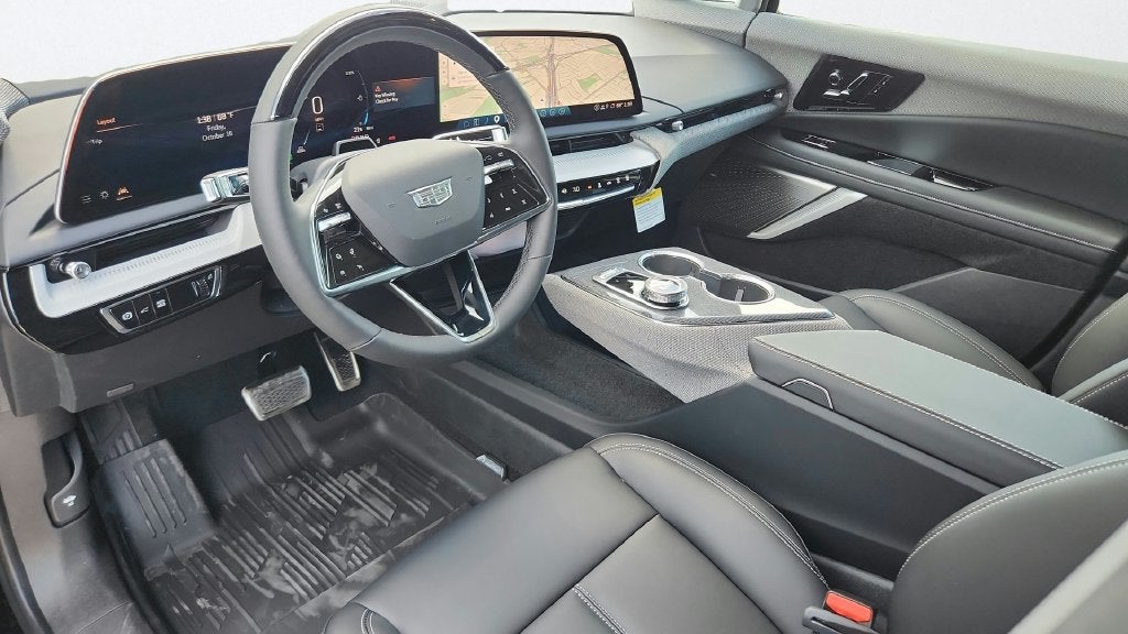 2027 Cadillac OPTIQ Luxury