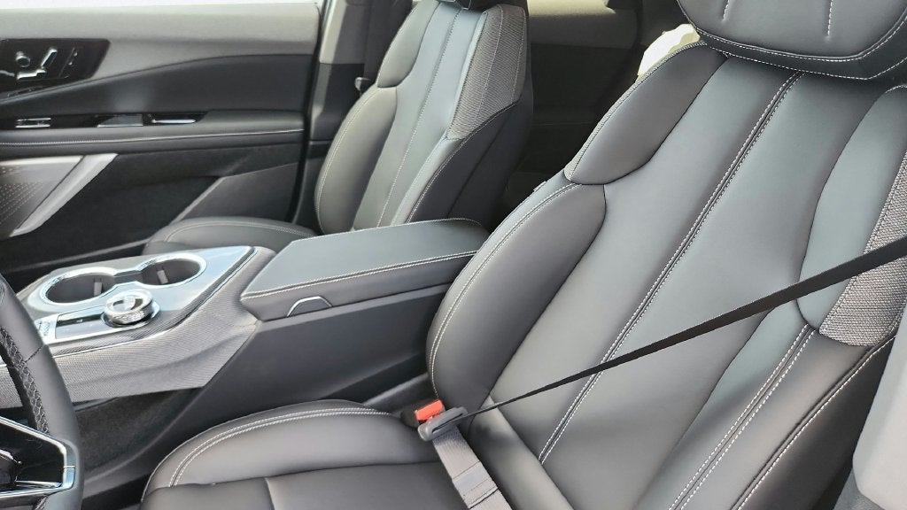 2027 Cadillac OPTIQ Luxury