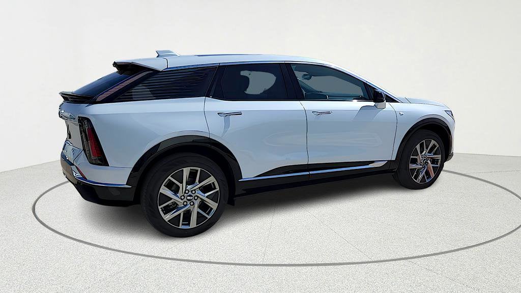 2026 Cadillac OPTIQ Luxury