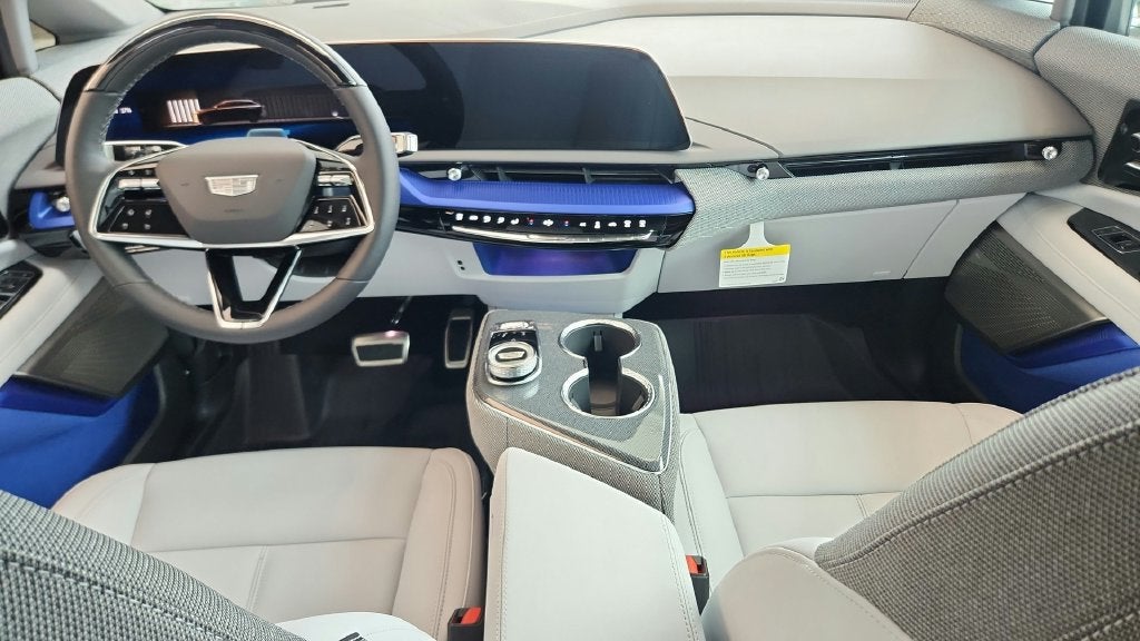 2027 Cadillac OPTIQ Luxury