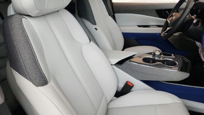 2027 Cadillac OPTIQ Luxury