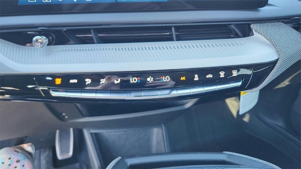 2026 Cadillac OPTIQ Premium Luxury