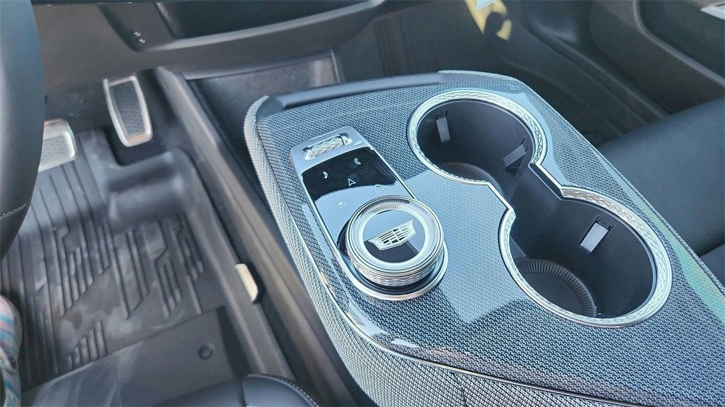 2026 Cadillac OPTIQ Premium Luxury