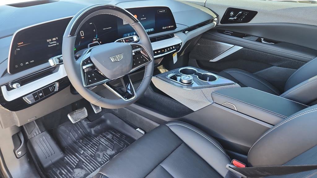 2026 Cadillac OPTIQ Premium Luxury