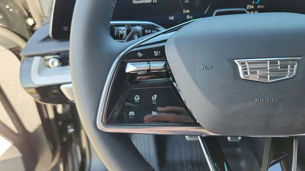 2026 Cadillac OPTIQ Premium Luxury