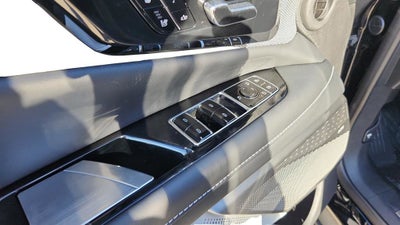 2026 Cadillac OPTIQ Premium Luxury