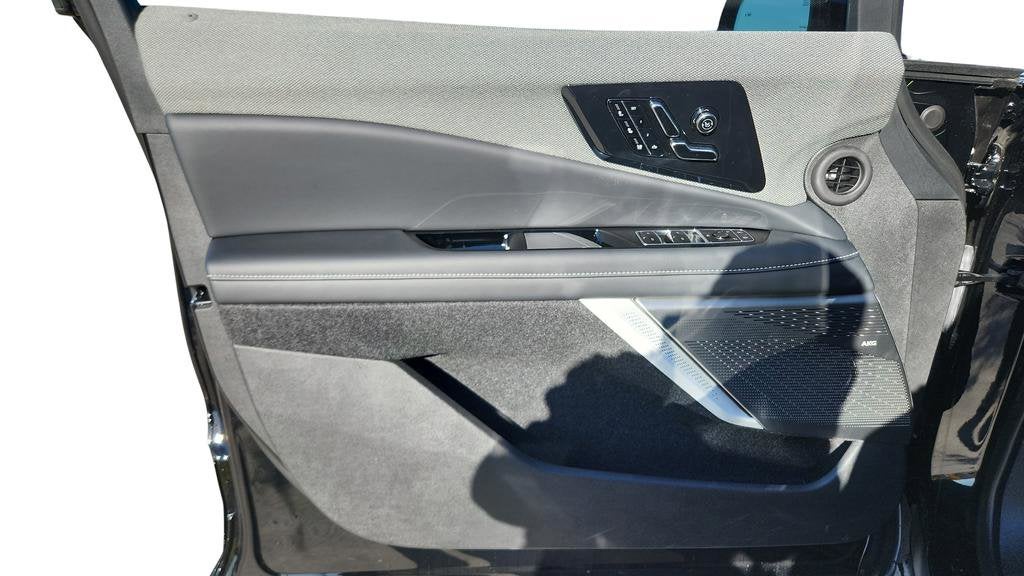 2026 Cadillac OPTIQ Premium Luxury