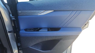 2026 Cadillac OPTIQ Premium Luxury