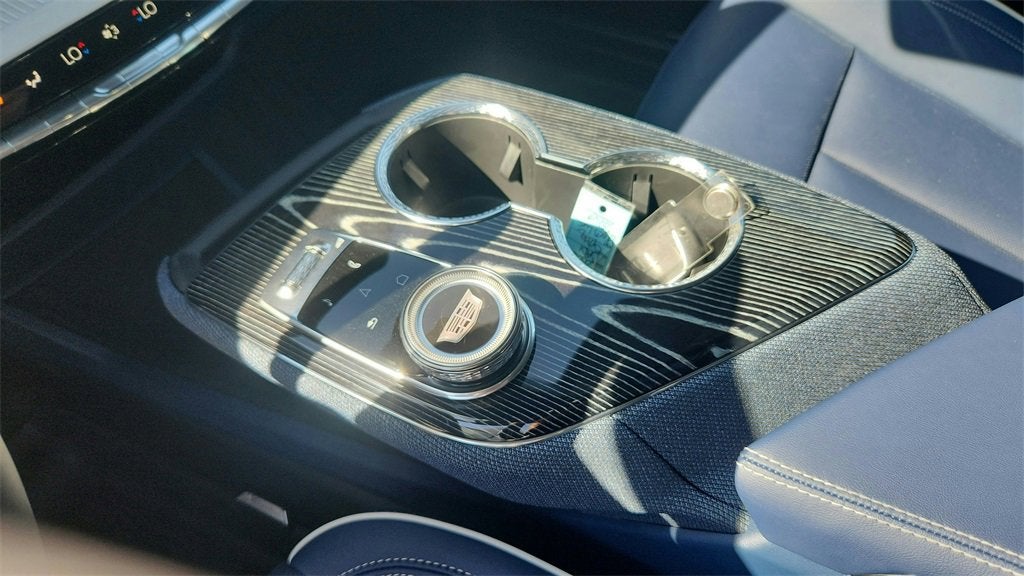 2026 Cadillac OPTIQ Premium Luxury