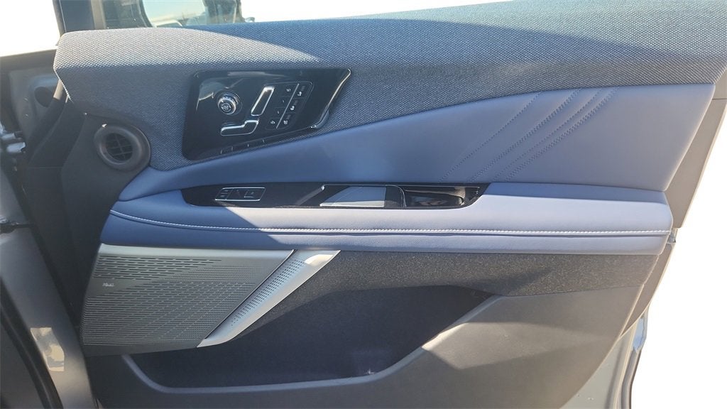 2026 Cadillac OPTIQ Premium Luxury