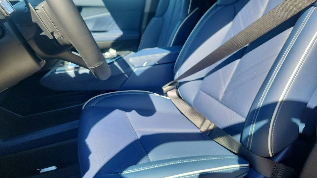 2026 Cadillac OPTIQ Premium Luxury