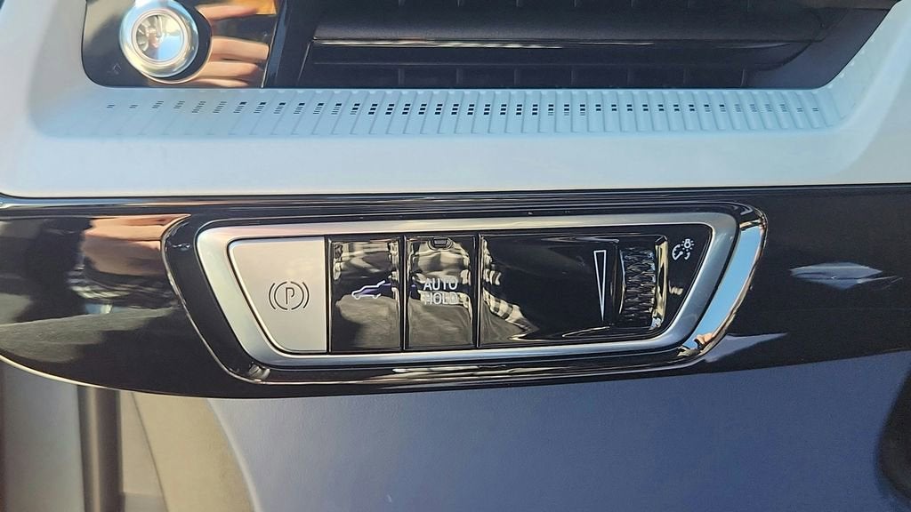 2026 Cadillac OPTIQ Premium Luxury