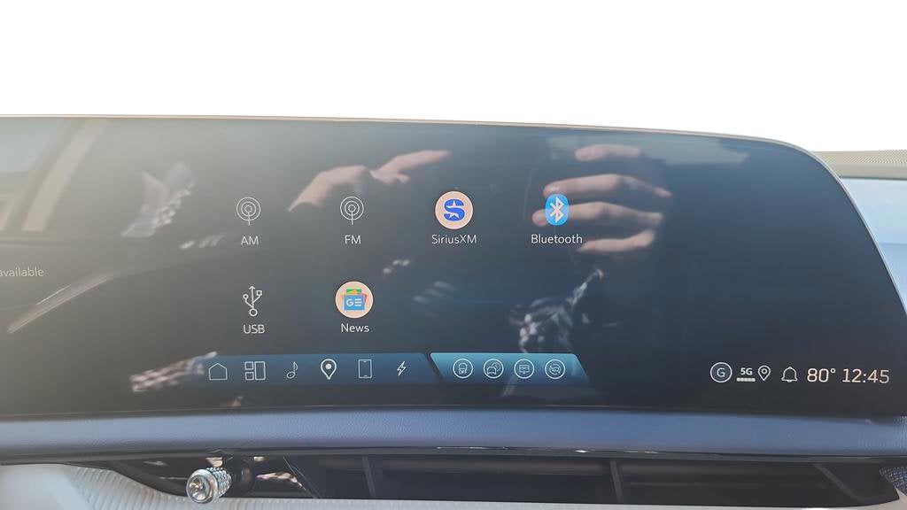 2026 Cadillac OPTIQ Premium Luxury