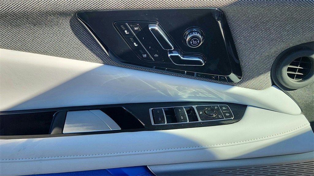 2026 Cadillac OPTIQ Premium Luxury