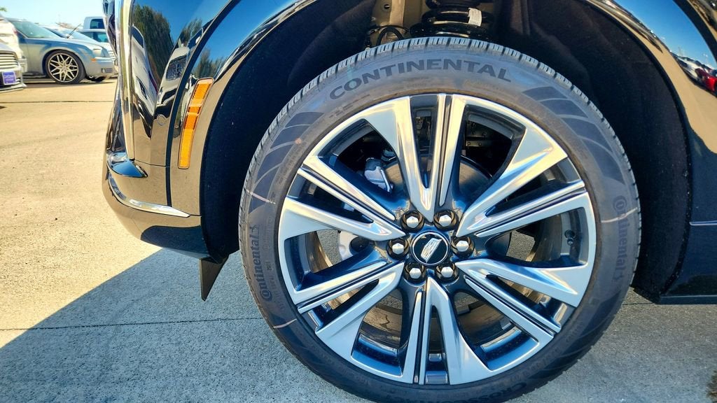 2026 Cadillac OPTIQ Premium Luxury