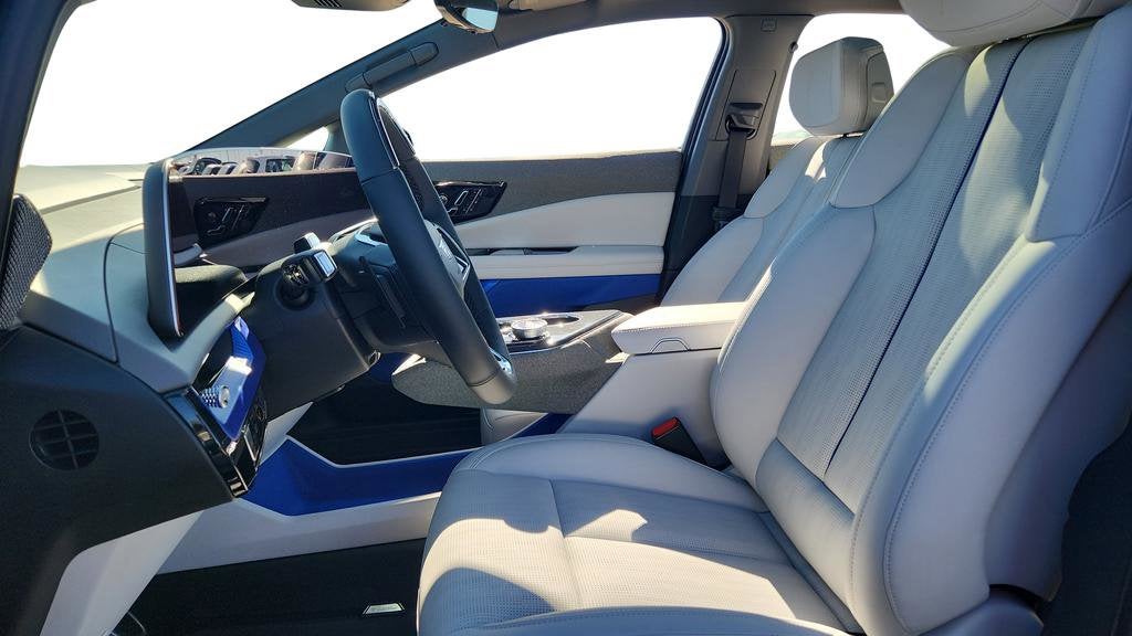 2026 Cadillac OPTIQ Premium Luxury