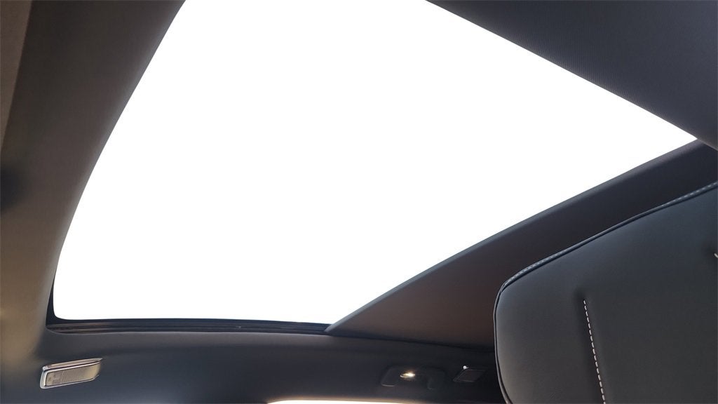 2026 Cadillac OPTIQ Premium Luxury