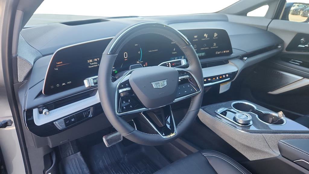 2026 Cadillac OPTIQ Premium Luxury