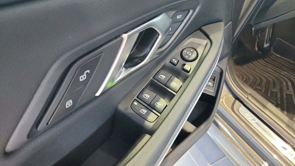 2024 BMW 3 Series 330i