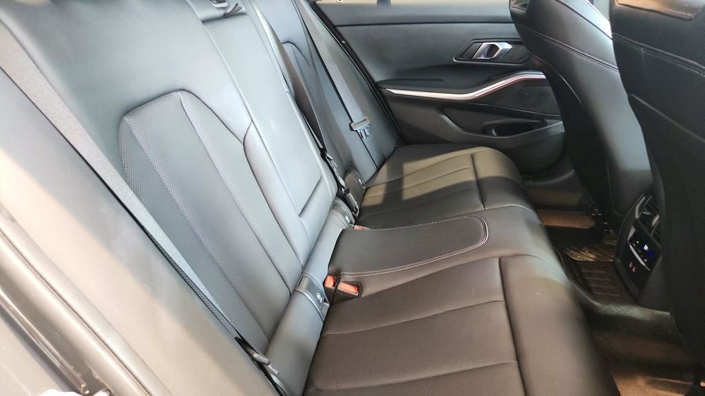 2024 BMW 3 Series 330i