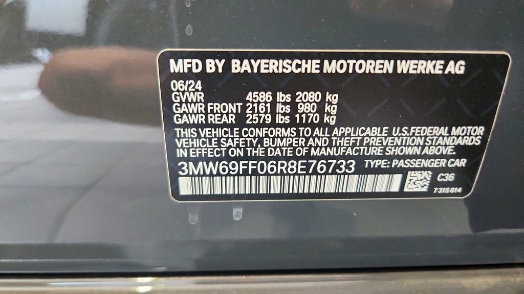 2024 BMW 3 Series 330i