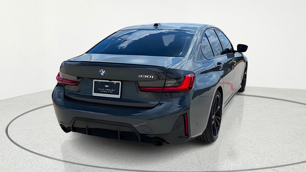 2024 BMW 3 Series 330i