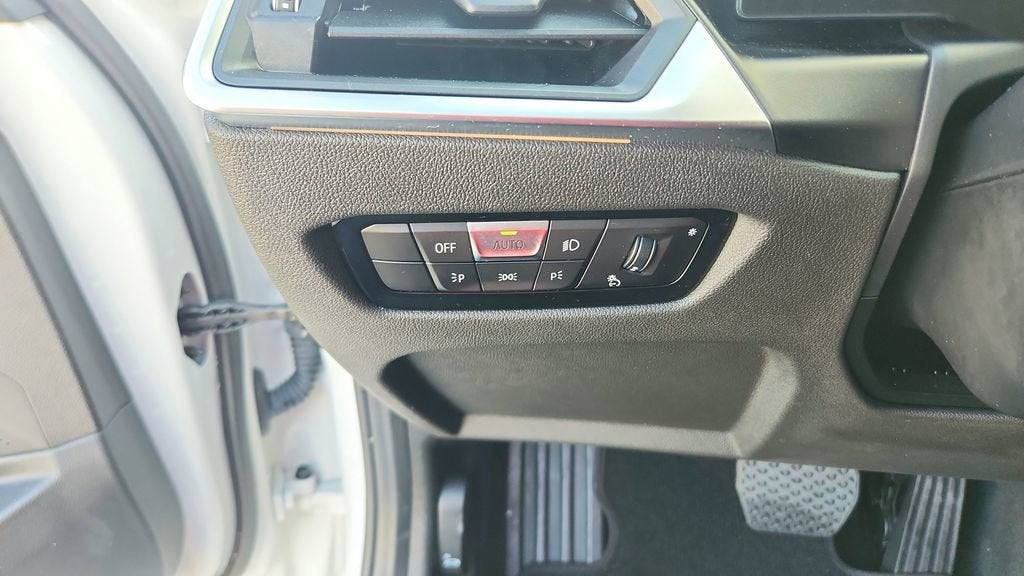 2024 BMW 3 Series 330i