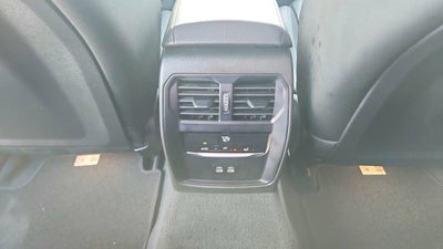 2024 BMW 3 Series 330i