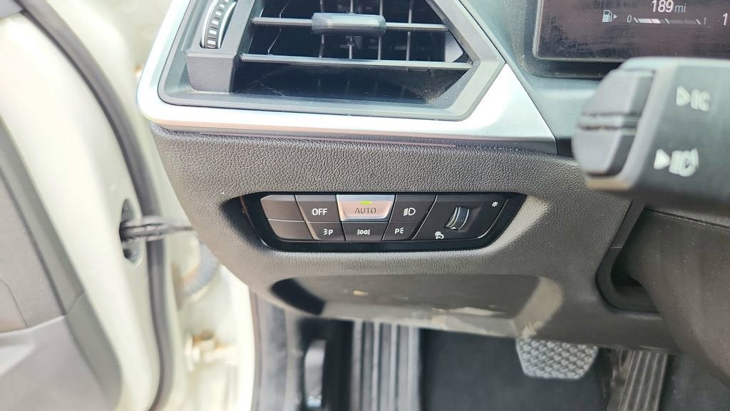 2023 BMW 3 Series 330i xDrive